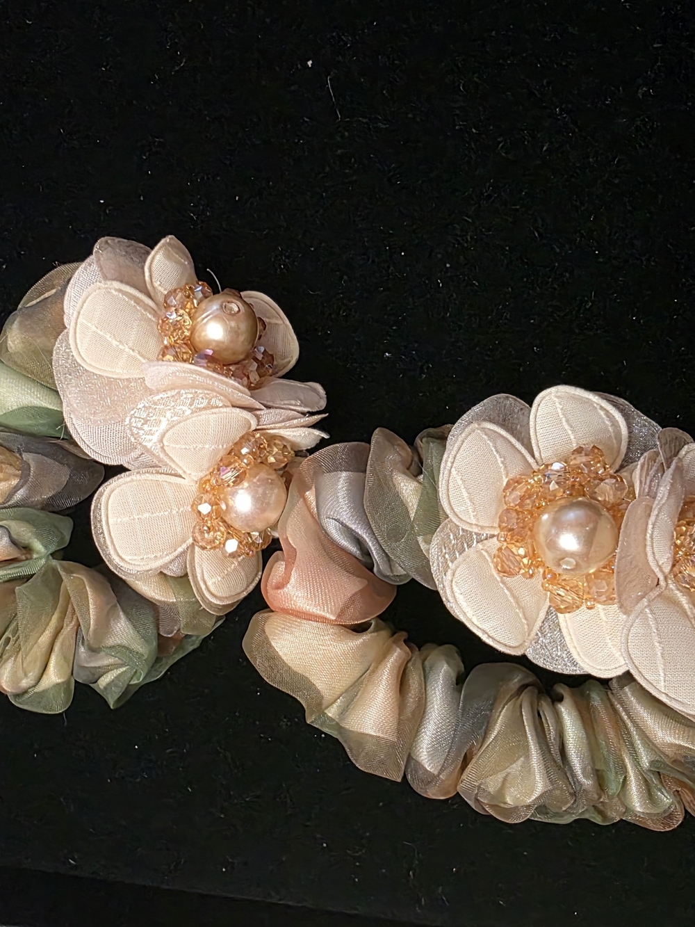 Peach Floral Pearl-Accent Hair Scrunchies